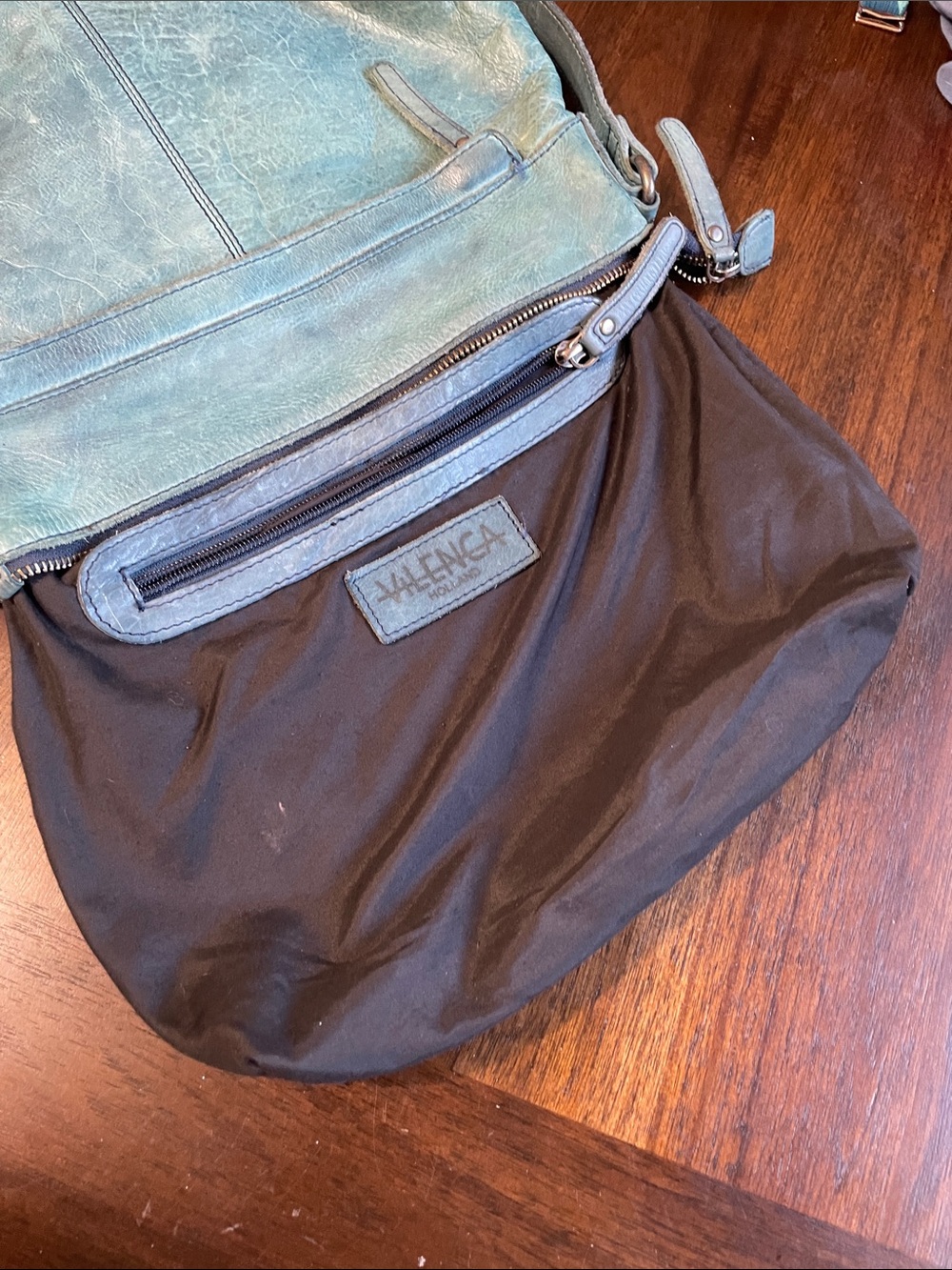 Vilenca Holland woven leather shoulder bag - Picture 8 of 11